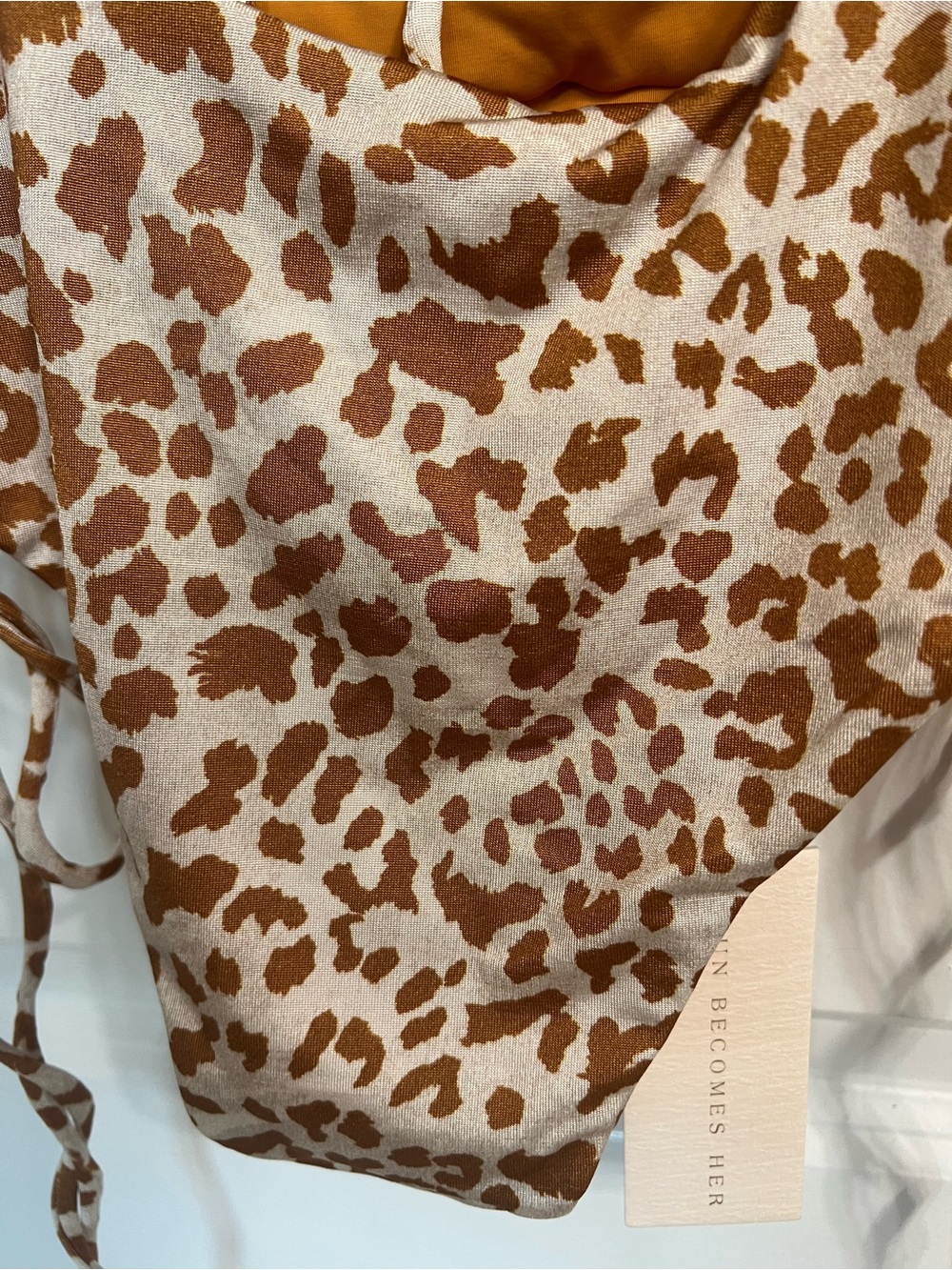 NWT Sun Becomes Her Animal Print Cut Out Swimsuit One Piece Size M - Picture 6 of 9